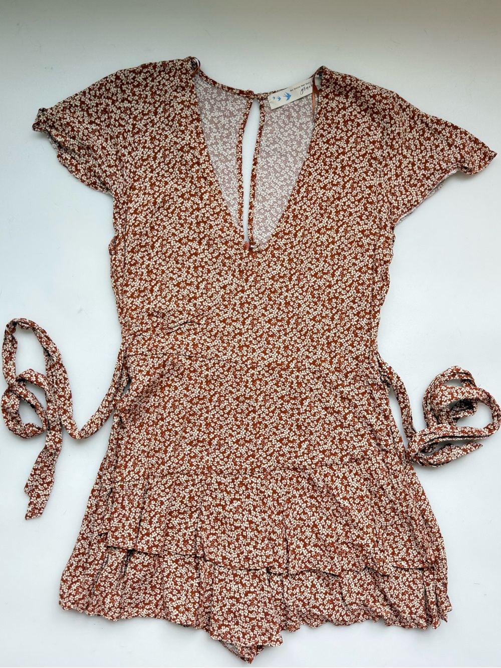 Her Entire Name Says Grace Orange Floral Romper Size Medium Lined Shorts